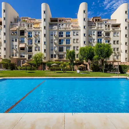 Amplio Con Piscina Y Parking En Апартаменты Торремолинос