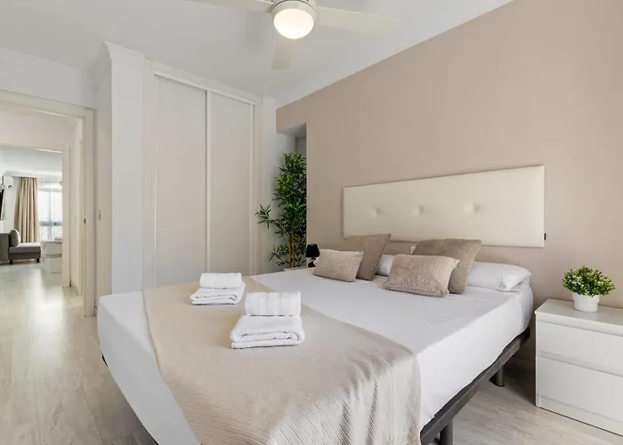 Апартаменты Amplio Con Piscina Y Parking En