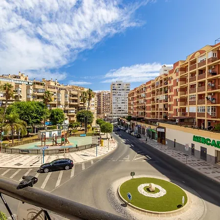 Amplio Con Piscina Y Parking En Apartamento Torremolinos